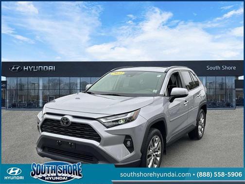 2023 Toyota RAV4 XLE Premium