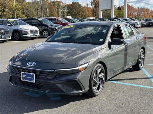 2025 Hyundai ELANTRA Sport