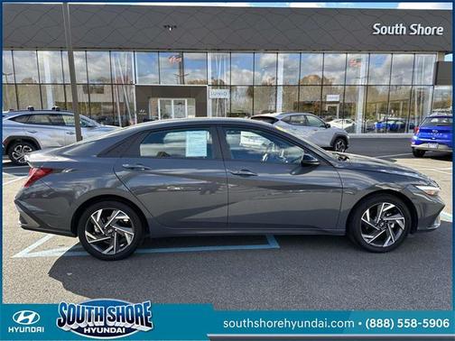 2025 Hyundai ELANTRA Sport