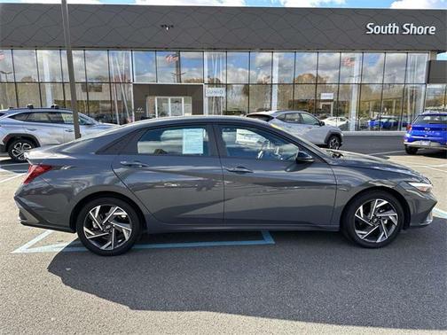 2025 Hyundai ELANTRA Sport