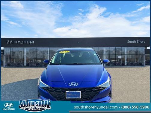 2023 Hyundai ELANTRA SE