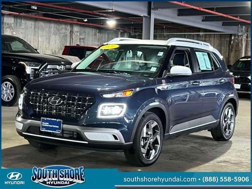 2024 Hyundai VENUE Limited