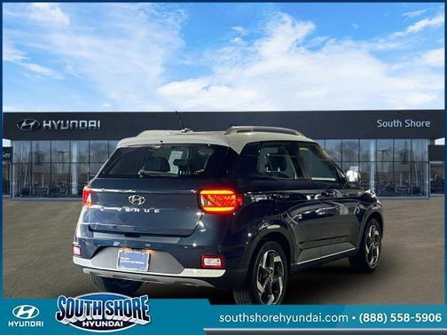 2024 Hyundai VENUE Limited