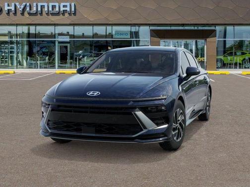 Carbon Blue 2026 Hyundai SONATA Hybrid Blue