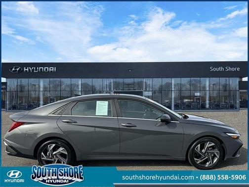 2025 Hyundai ELANTRA SEL