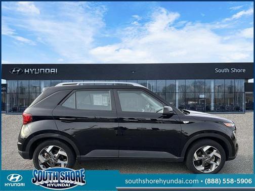 2023 Hyundai VENUE SEL