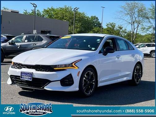 2022 Kia K5 GT-Line