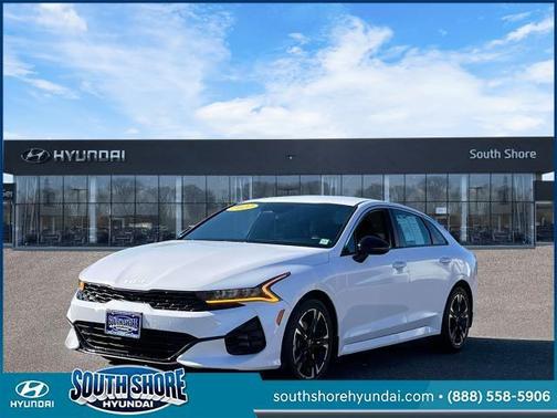 2022 Kia K5 GT-Line