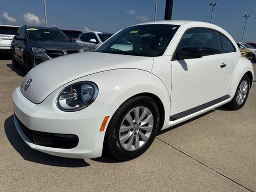2014 Volkswagen Beetle Auto 2.5L Entry