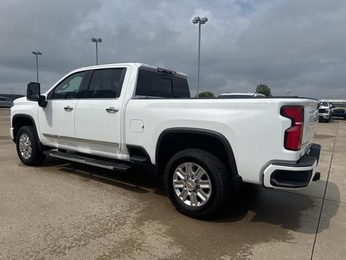 2024 Chevrolet Silverado 2500 High Country