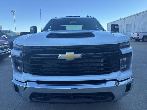 2025 Chevrolet Silverado 3500 WT