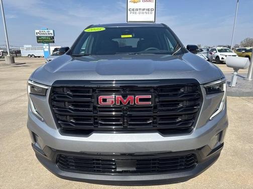 2025 GMC Acadia Elevation