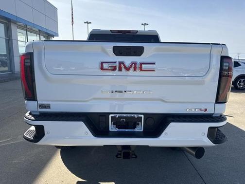 2026 GMC Sierra 3500 AT4