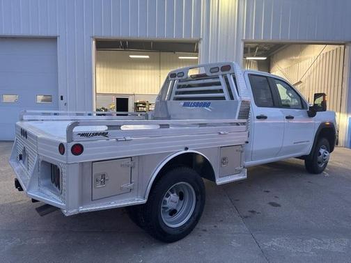 2025 GMC Sierra 3500 Pro