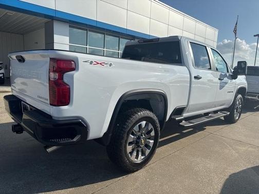 2026 Chevrolet Silverado 2500 Custom