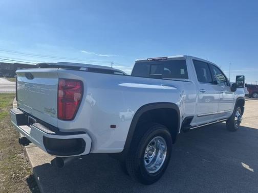2026 Chevrolet Silverado 3500 High Country