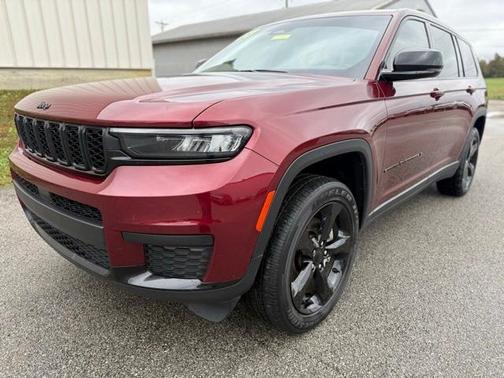 2023 Jeep Grand Cherokee L Laredo