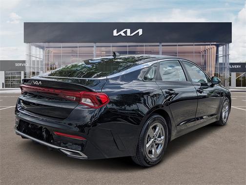 2023 Kia K5 LXS