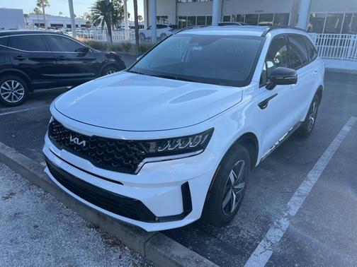 2022 Kia Sorento S