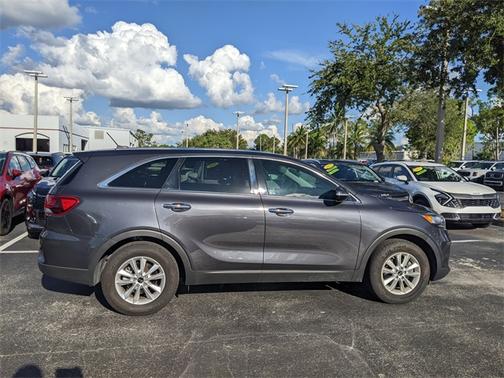 2019 Kia Sorento LX