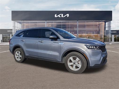 2022 Kia Sorento LX