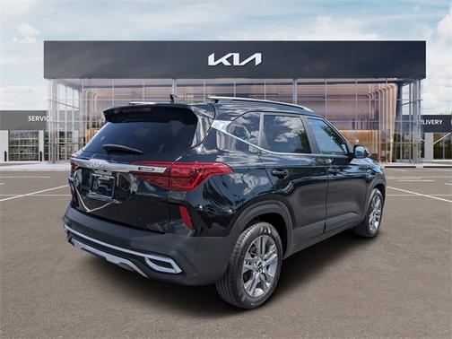 2023 Kia Seltos S
