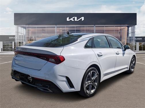 2023 Kia K5 EX