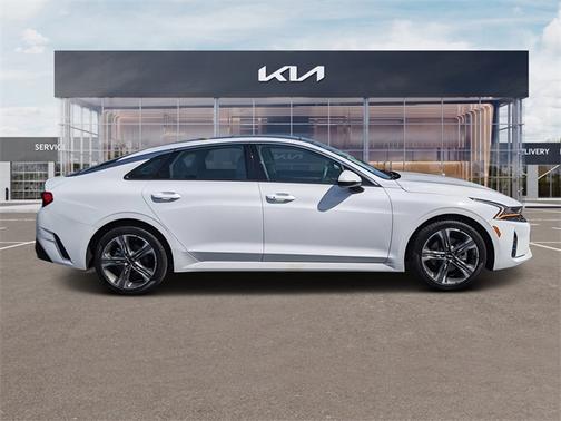 2023 Kia K5 EX