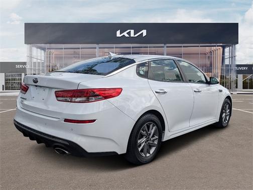 2019 Kia Optima LX