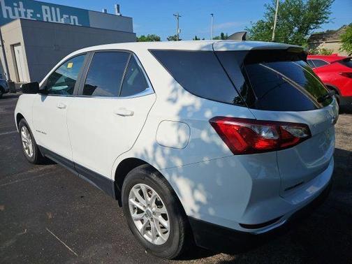 Summit White 2021 Chevrolet Equinox 1LT