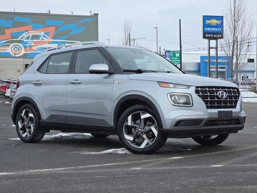 2023 Hyundai VENUE SEL