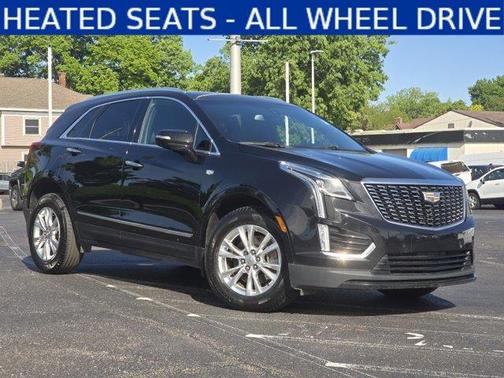 Stellar Black Metallic 2020 Cadillac XT5 Luxury