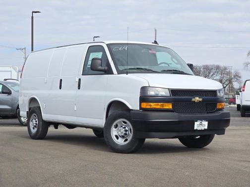 2026 Chevrolet Express 2500 Work Van