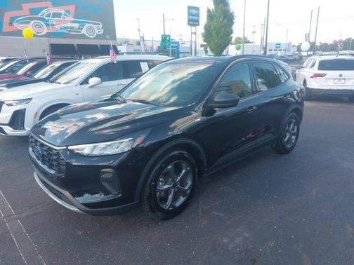 Black Metallic 2025 Ford Escape ST-Line