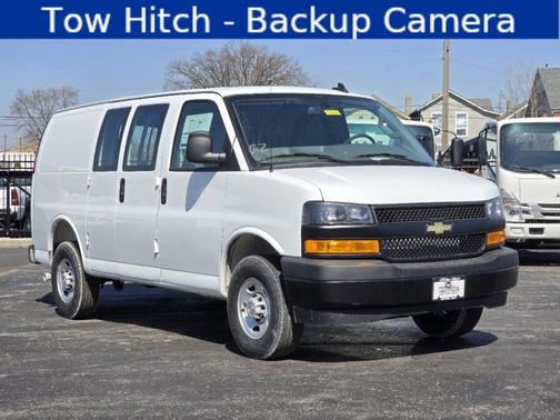 2025 Chevrolet Express 2500 Work Van