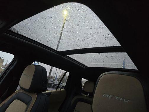 Polar White 2026 Chevrolet Equinox ACTIV