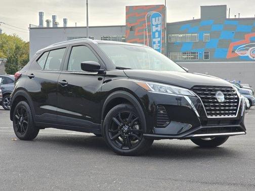 2023 Nissan Kicks SV