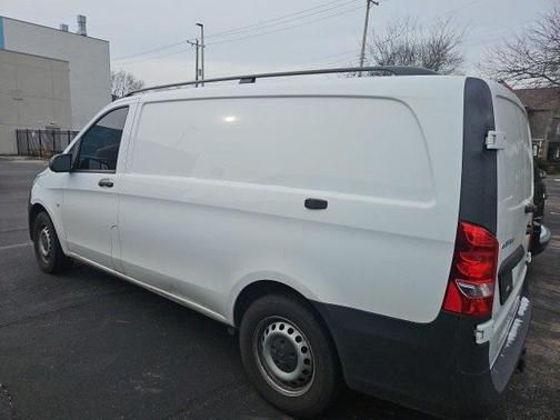2022 Mercedes-Benz Metris Base