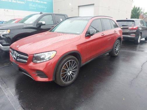 designo Cardinal Red Metallic 2019 Mercedes-Benz GLC 300 Base