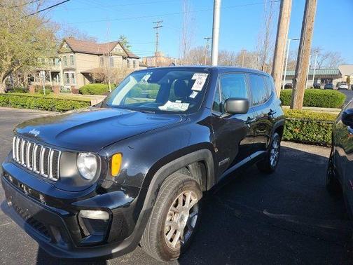 2023 Jeep Renegade Latitude