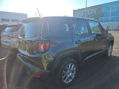 2023 Jeep Renegade Latitude