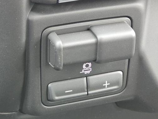 Summit White 2026 Chevrolet Silverado 3500 WT