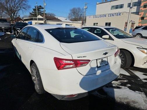 2022 Chevrolet Malibu LT