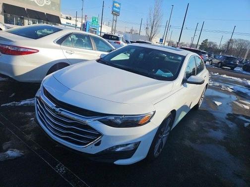 2022 Chevrolet Malibu LT