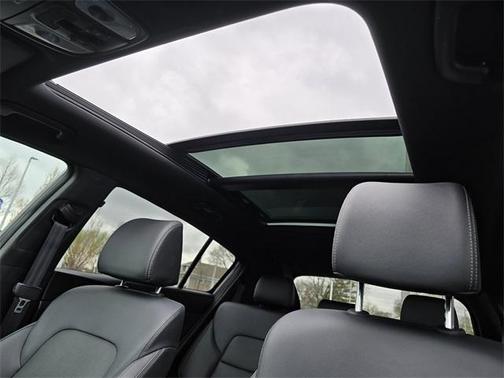 2022 Kia Sportage Nightfall