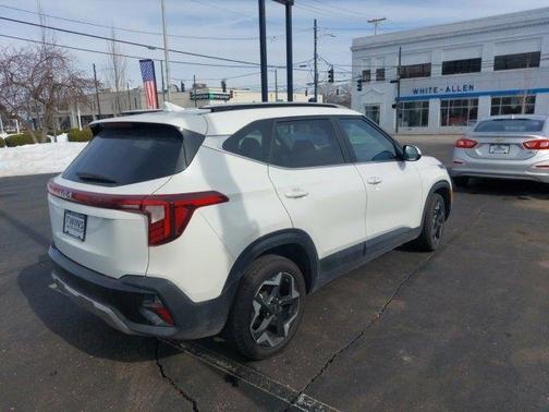 2024 Kia Seltos EX