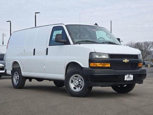 Summit White 2026 Chevrolet Express 2500 Work Van