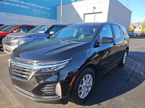 Mosaic Black Metallic 2023 Chevrolet Equinox 1LT
