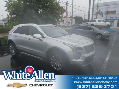 2022 Cadillac XT4 Premium Luxury