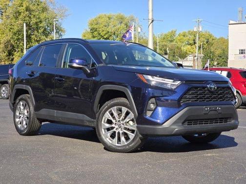2024 Toyota RAV4 XLE Premium